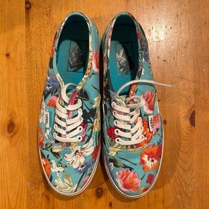 Vans Womens shoe